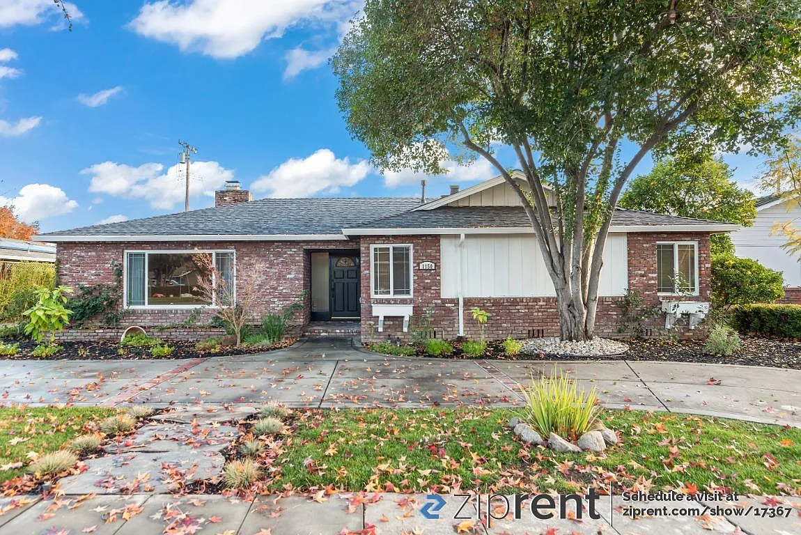 1150 Denise Way photo 1