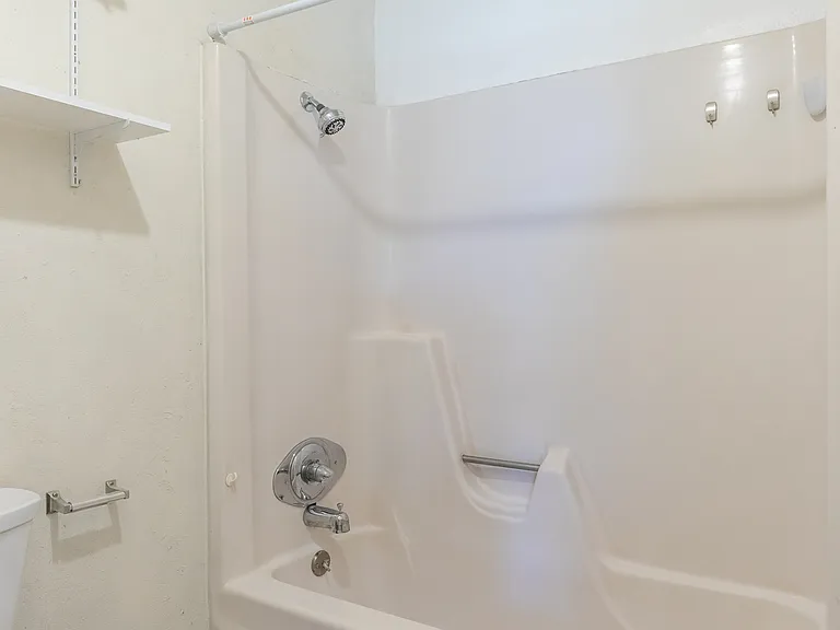 1733 Chucker Ct — Photo 20
