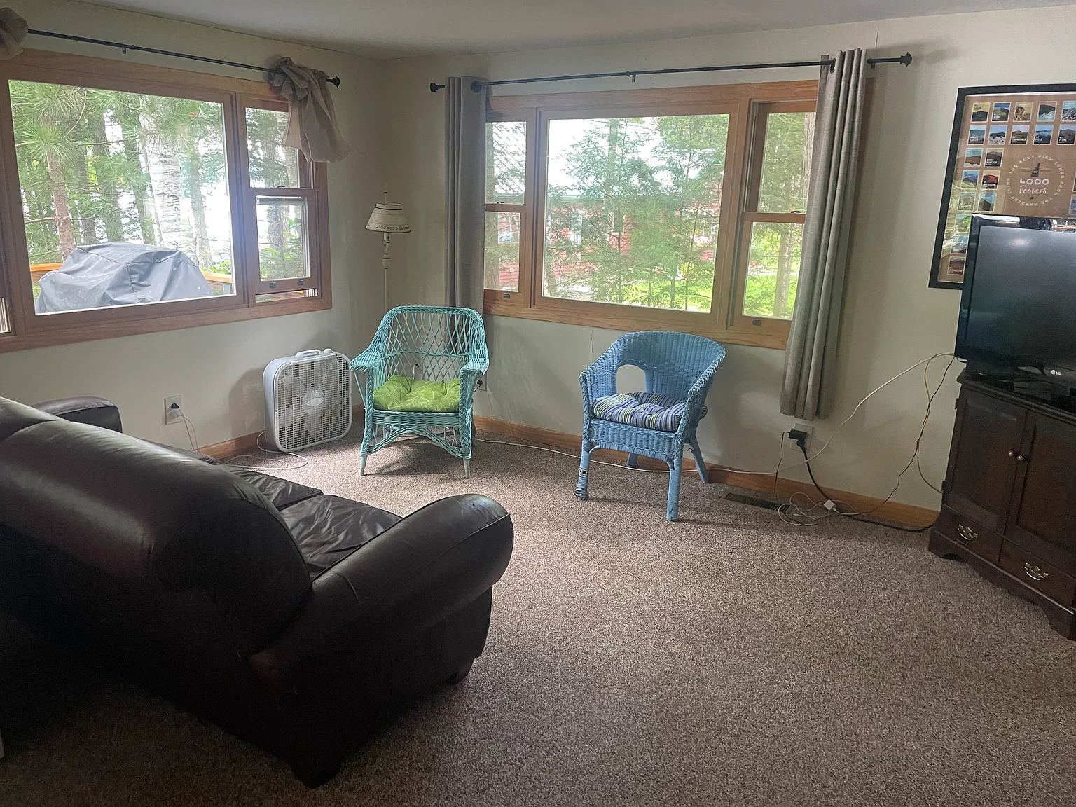 3 bed, 1100 sqft, $2,200 — Photo 4