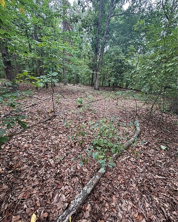 2nd image of Stretford Dr #19