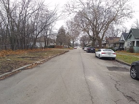 4th image of 11212 S Stewart Ave