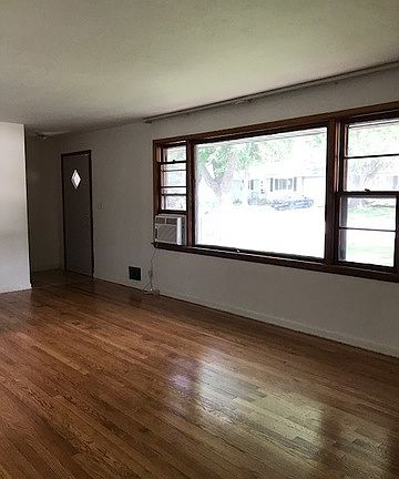 4th image of 535 Park Ave