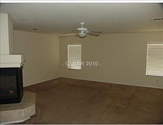 3rd image of 7747 Spindrift Cove St