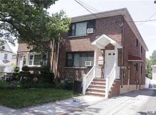 16215 76th Ave, Fresh Meadows, NY 11366