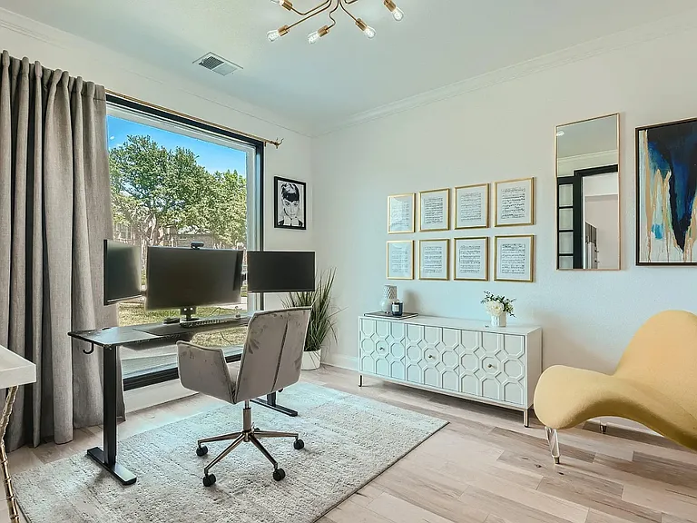 1323 Bradford Dr — Photo 14