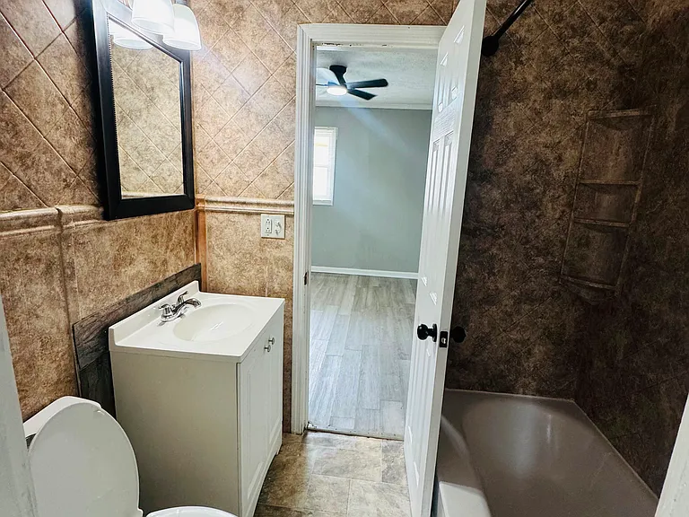 1333 Pierce St — Photo 6
