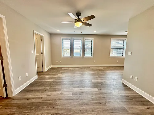Floor plan 208