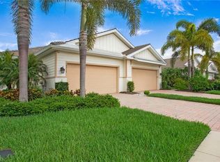 14915 Edgewater Cir, Naples, FL 34114
