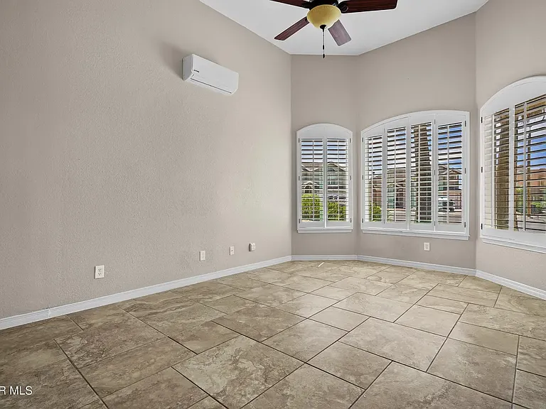 1608 Jolla Del Sol — Photo 10
