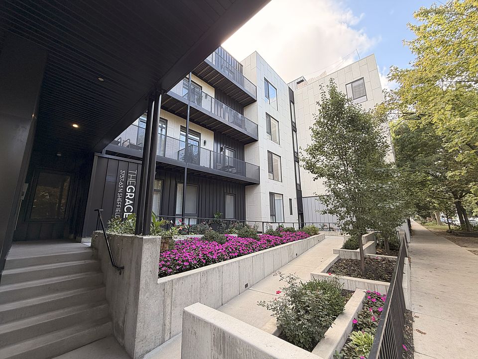 2nd image of 3757 N Sheffield Ave #200-J