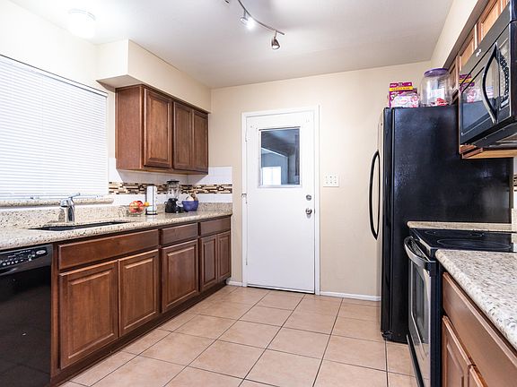 4th image of 5303 W Sierra St