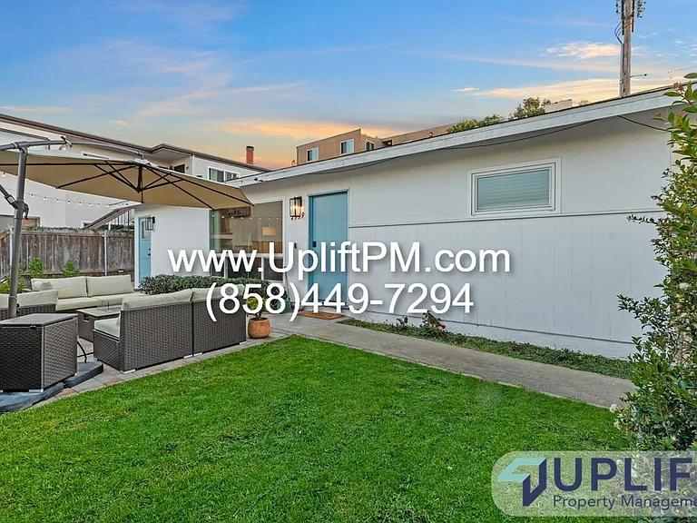 4359 Rialto St — Photo 20