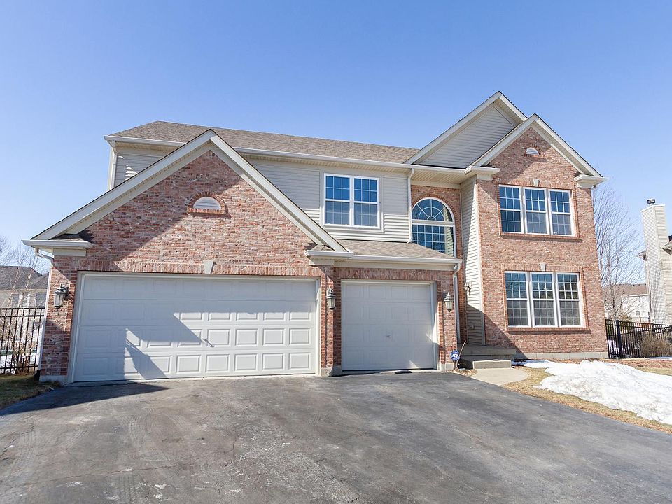 1st image of 218 Glenbrook Ct