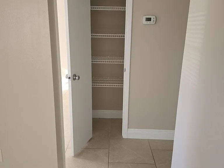 7251 McGinnes Ct — Photo 16