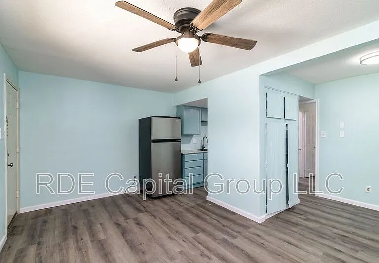 811 S Mesquite St #2 — Photo 3