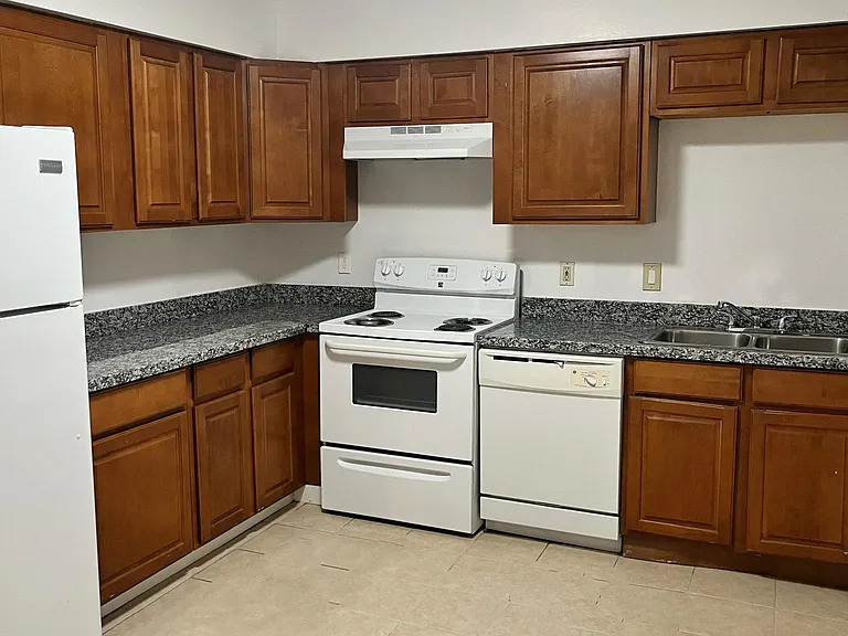 3025 Independence St #D — Photo 2
