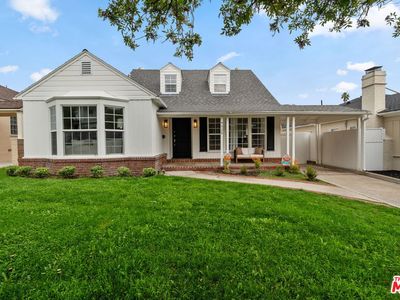 9325 Oakmore Rd, Los Angeles, CA, 90035