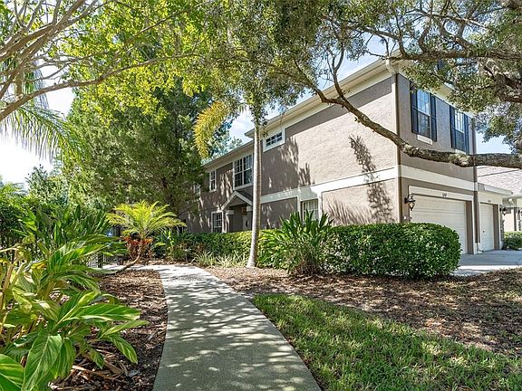 2nd image of 11269 Windsor Place Cir