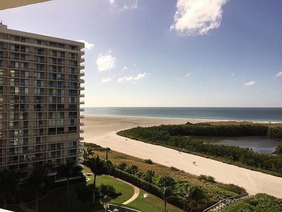 1st image of 440 Seaview Ct APT 1005
