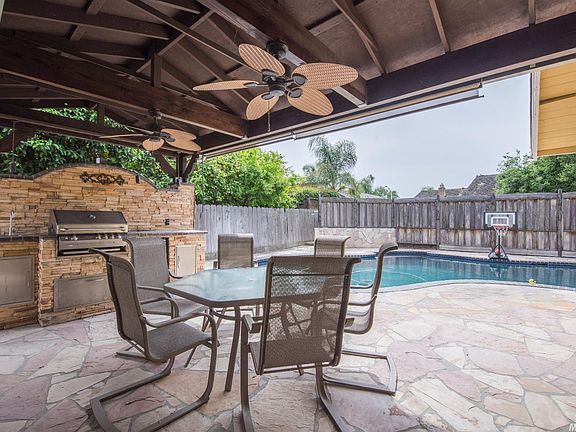 2nd image of 3671 Moultrie Dr