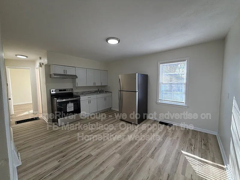2 bed, 1.0 bath, 768 sqft, $1,200 — Photo 4