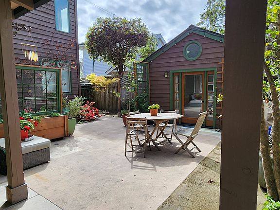 Courtyard view from the Cottage.