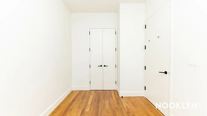 Rented by Nooklyn NYC LLC | media 86