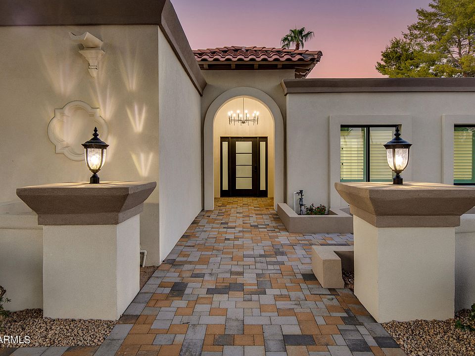 1st image of 8020 E DEL LATON Drive