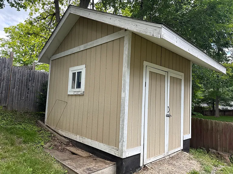 725 Camilla Blvd — Photo 12