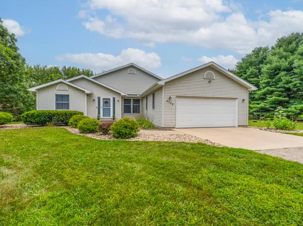 5324 Becht Rd, Coloma, MI 49038