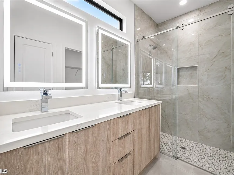 3001 Unice Ave S — Photo 18