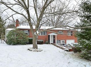 2090 Powell Rd, Cranberry Township, PA 16066