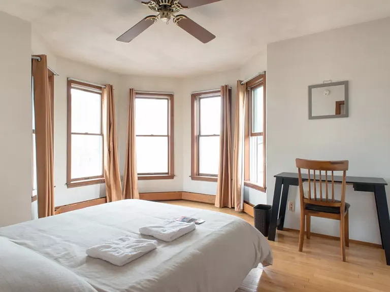 28 Orleans St #3A — Photo 2