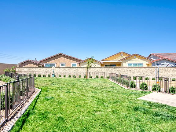 5th image of 1555 S Val Vista Dr #100