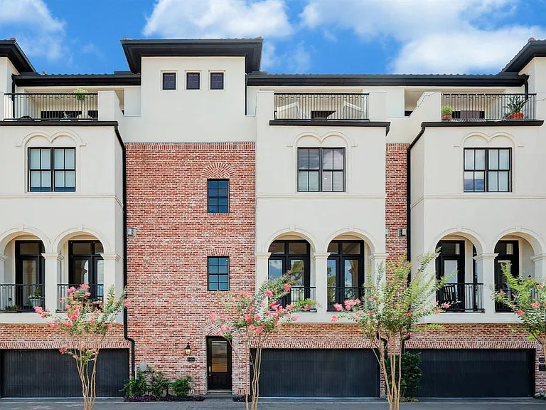 Welcome to 5104 Jackson Street. This beautiful 3-bedroom, 3.5-bath patio home, with the flexibility to easily convert into a 4-bedroom residence, is nestled in the heart of the Museum District and privately situated within a small, gated community.