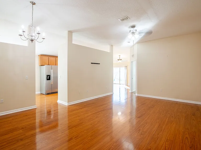 5253 Plantation Home Way — Photo 8