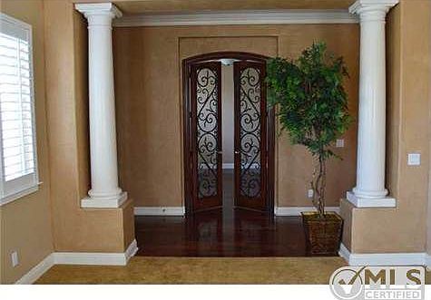 3rd image of 1054 Silver Oak Pl