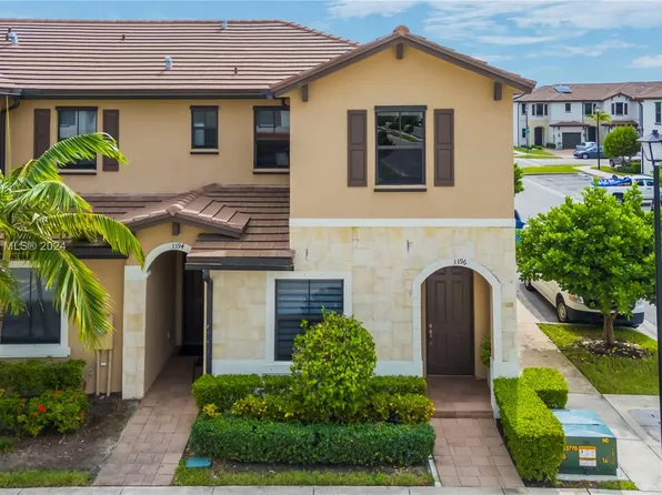 3396 W 106th Ter, Hialeah, FL 33018