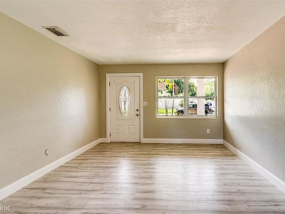 5th image of 8061 54th St N