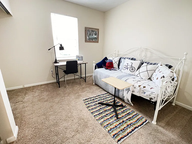 Residences at Northgate Crossing — Photo 20