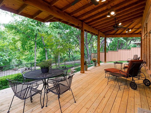 1_24_Patio.jpg