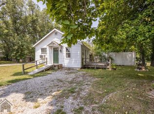 201 S Oak St, Waynesville, MO 65583