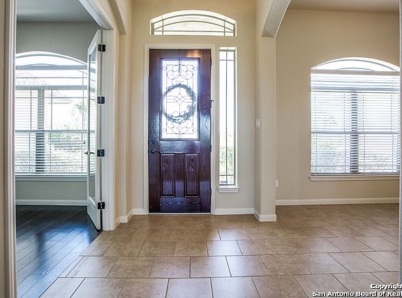 5th image of 13378 Leeward Ln
