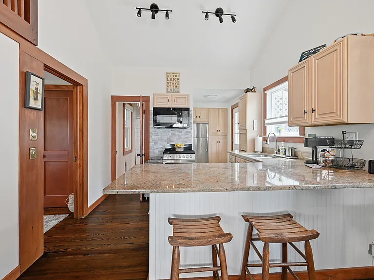 11 Cedar Dr — Photo 11