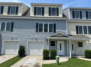 5816 Miss Coral Ct, Virginia Beach, VA 23462