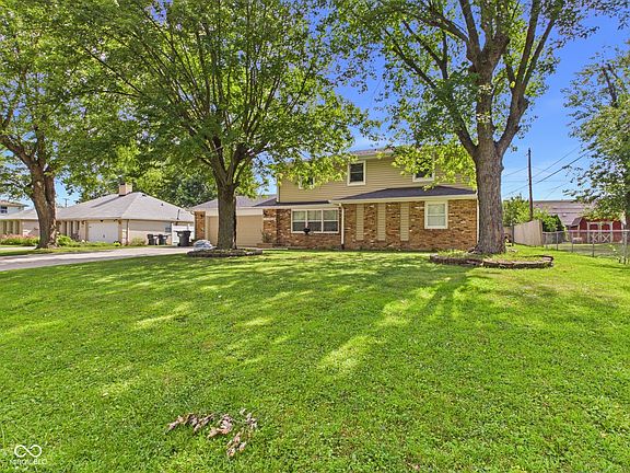 3rd image of 4412 Alhambra Dr