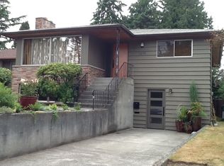 1216 NE 89th St #A, Seattle, WA 98115