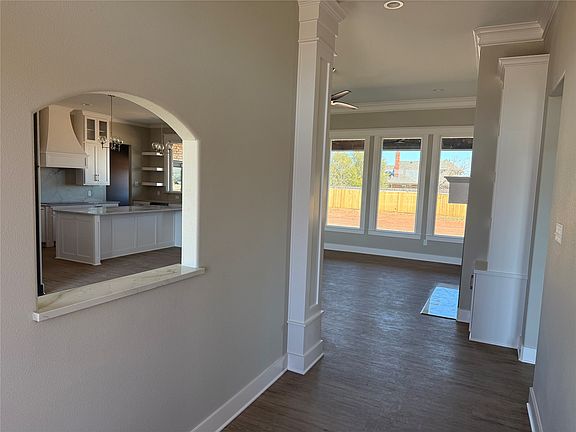 2nd image of 232 Wild Rye Rd