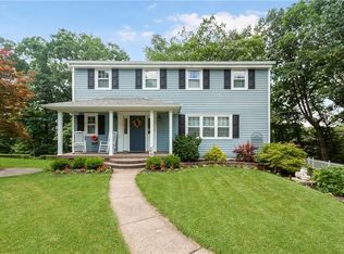 124 Loire Valley Dr, Pittsburgh, PA 15209