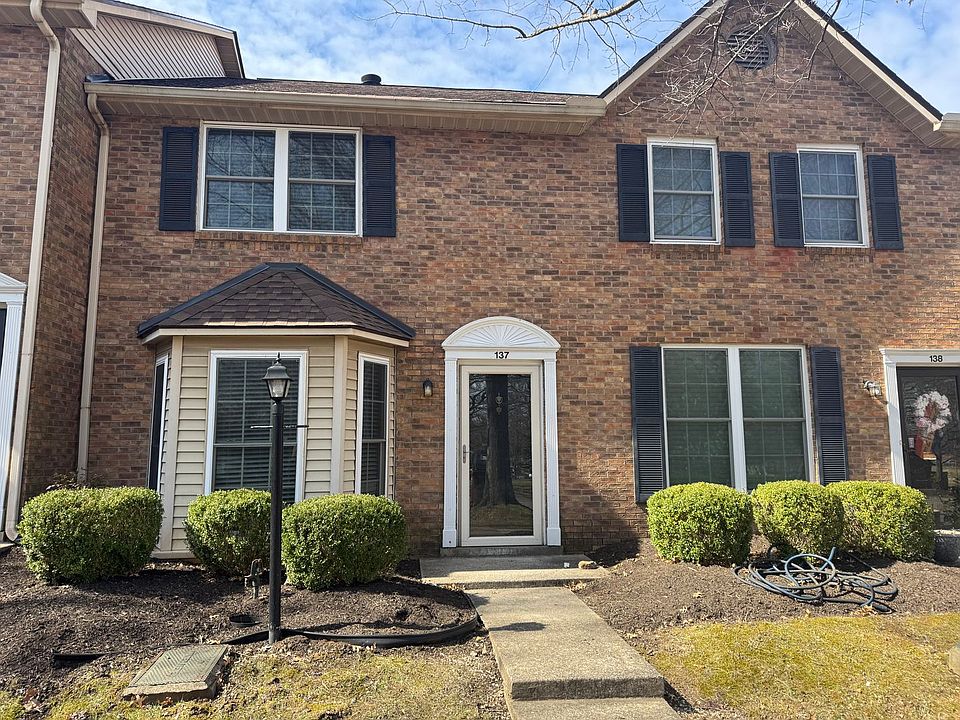 1st image of 137 McMurray Cir